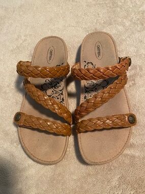 Aetrex Josie Braided Slide. US size 9. Color ginger.